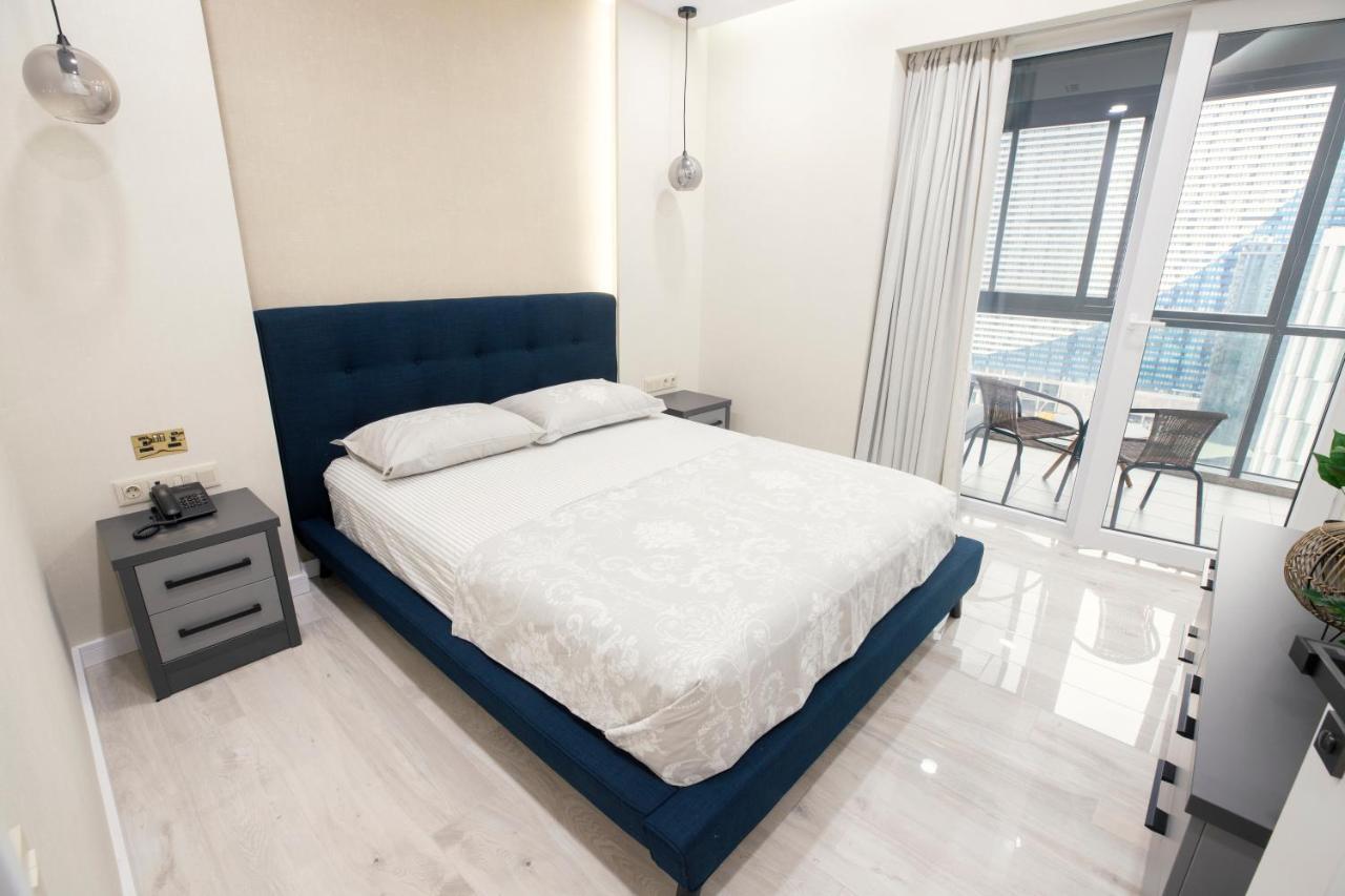 Gq Apartments On First Line Μπατούμι Εξωτερικό φωτογραφία